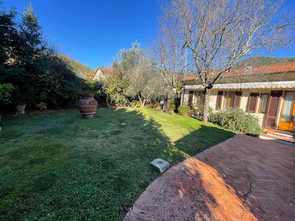 Villa a Fiesole in Via Pontanico - Foto 2