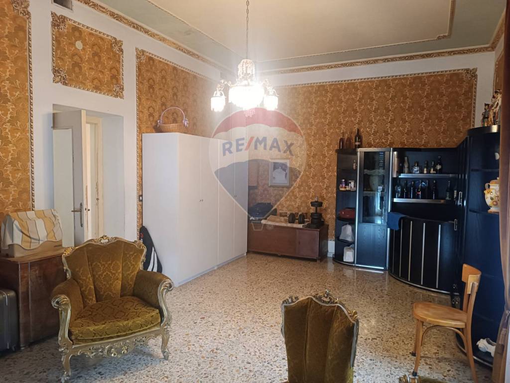 Appartamento a Nocera inferiore in Via Raffaele Libroia - Foto 5