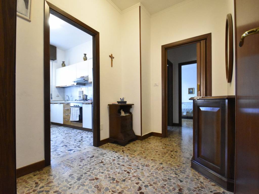 Appartamento a Bussolengo in Via Roma 96 - Foto 3