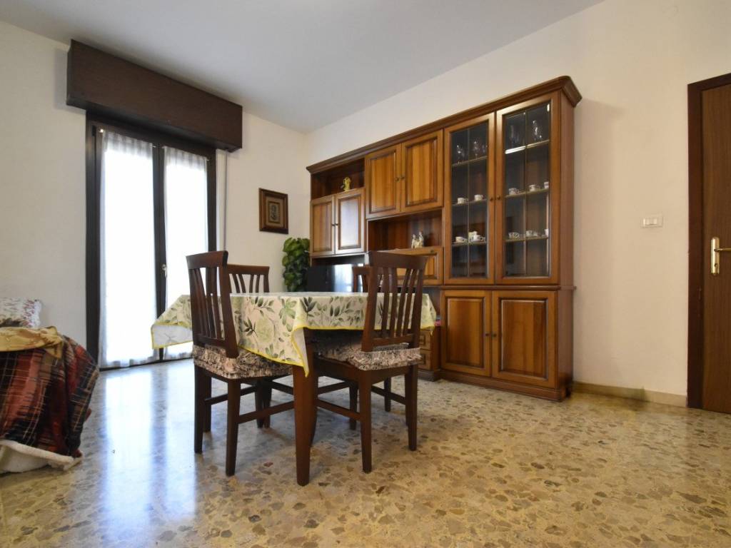 Appartamento a Bussolengo in Via Roma 96 - Foto 5