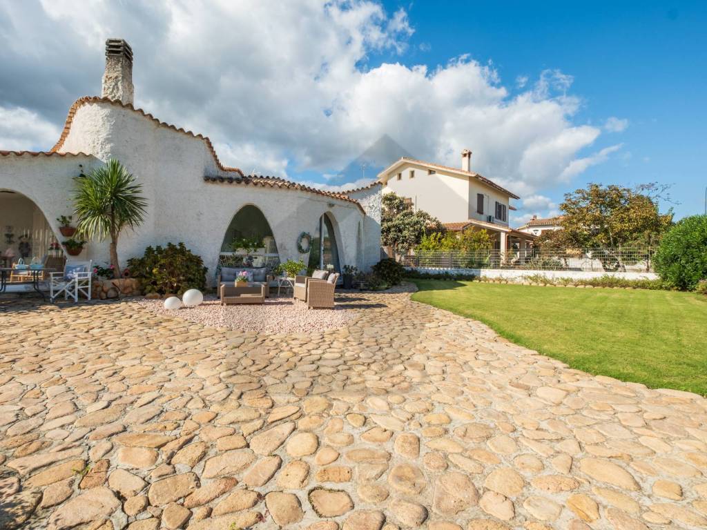 Villa a Capoterra in Via dei Passeri, 1 - Foto 2