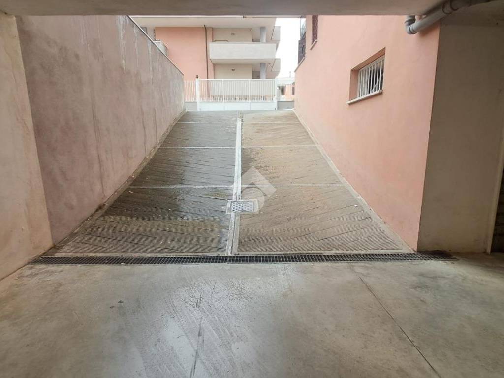 Box / garage a San marcellino in Via Bernini - Foto 2