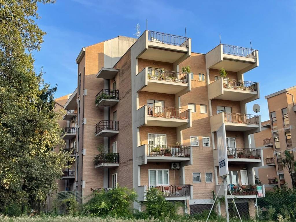 Appartamento a Genzano di roma in Via San Carlino, 17 - Foto 2