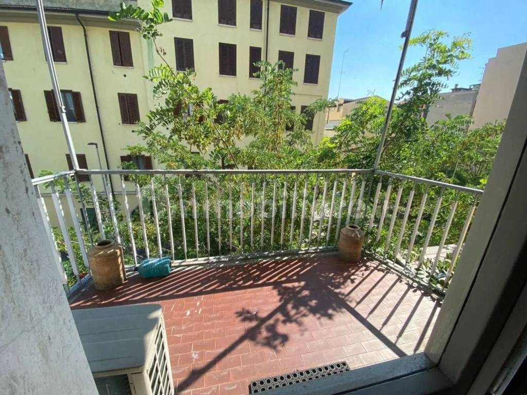 Appartamento a Voghera in Vittorio Veneto No Number - Foto 2