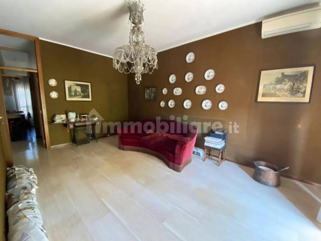 Appartamento a Voghera in Vittorio Veneto No Number - Foto 5