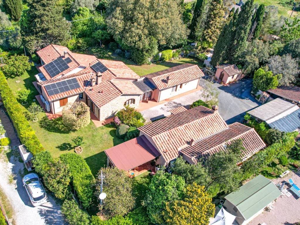 Villa a Cecina in Via Terra dei Ceci - Foto 2