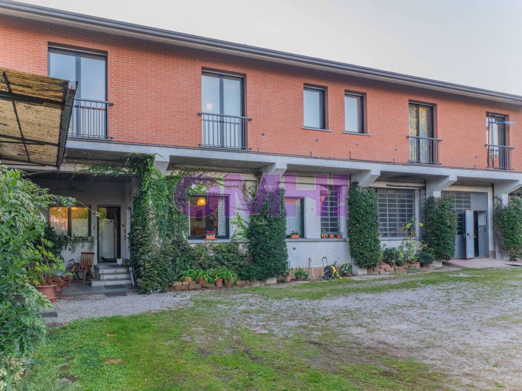 Villa a Arsago seprio in G. D'annunzio, 11 - Foto 2