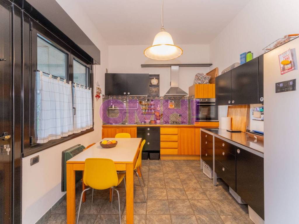 Villa a Arsago seprio in G. D'annunzio, 11 - Foto 4