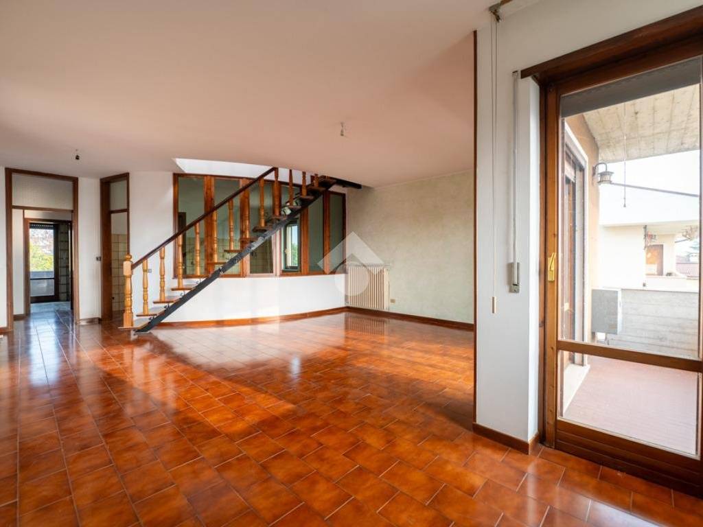 Appartamento a Villafranca di verona in Via dell' Esperanto, 13 - Foto 3