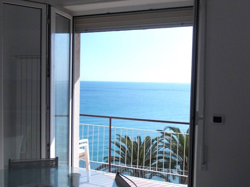 Appartamento a Borgio verezzi in Via della Cornice, 33 - Foto 3