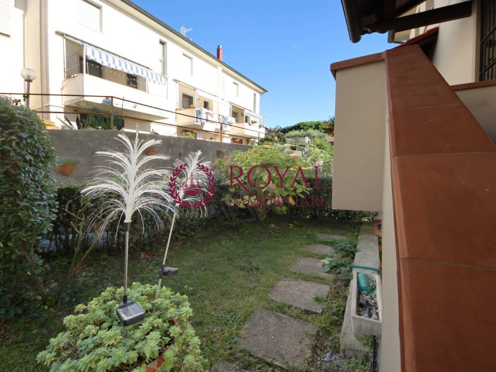 Villetta a schiera a Rosignano marittimo in località le stregonie - Foto 4