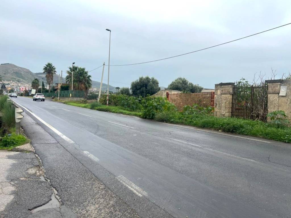 Terreno a Palagonia in Via Palermo - Foto 3