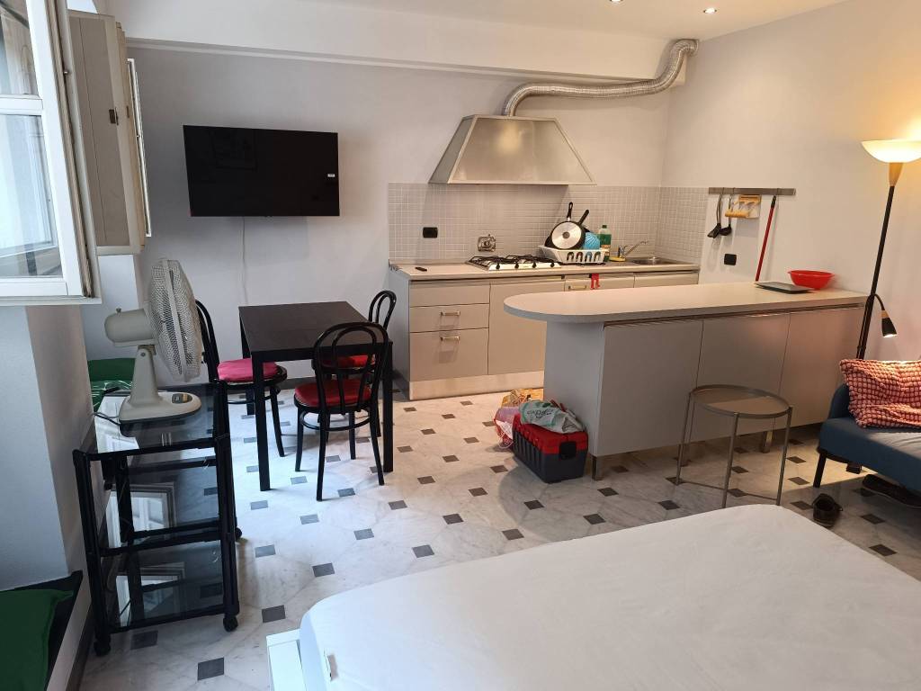 Appartamento a Genova in Piazza dei Giustiniani, 6 - Foto 4