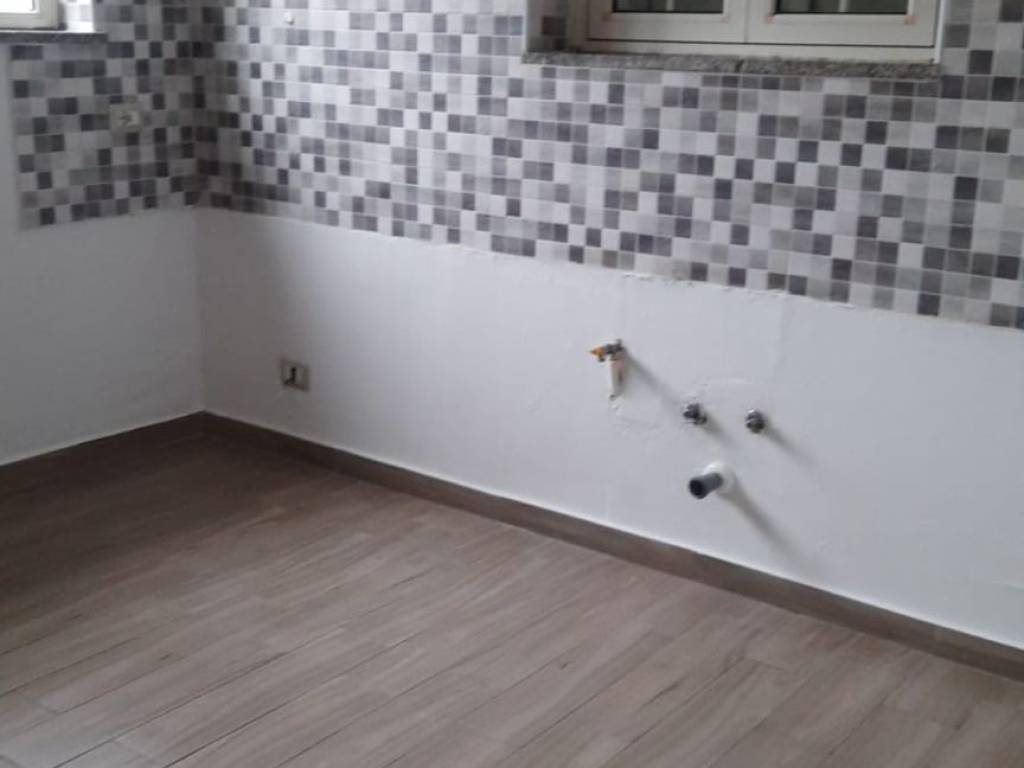 Appartamento a Catanzaro in Via dei Tulipani - Foto 3