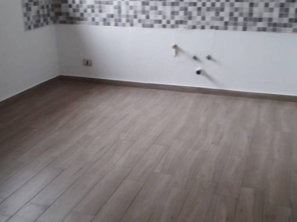 Appartamento a Catanzaro in Via dei Tulipani - Foto 4