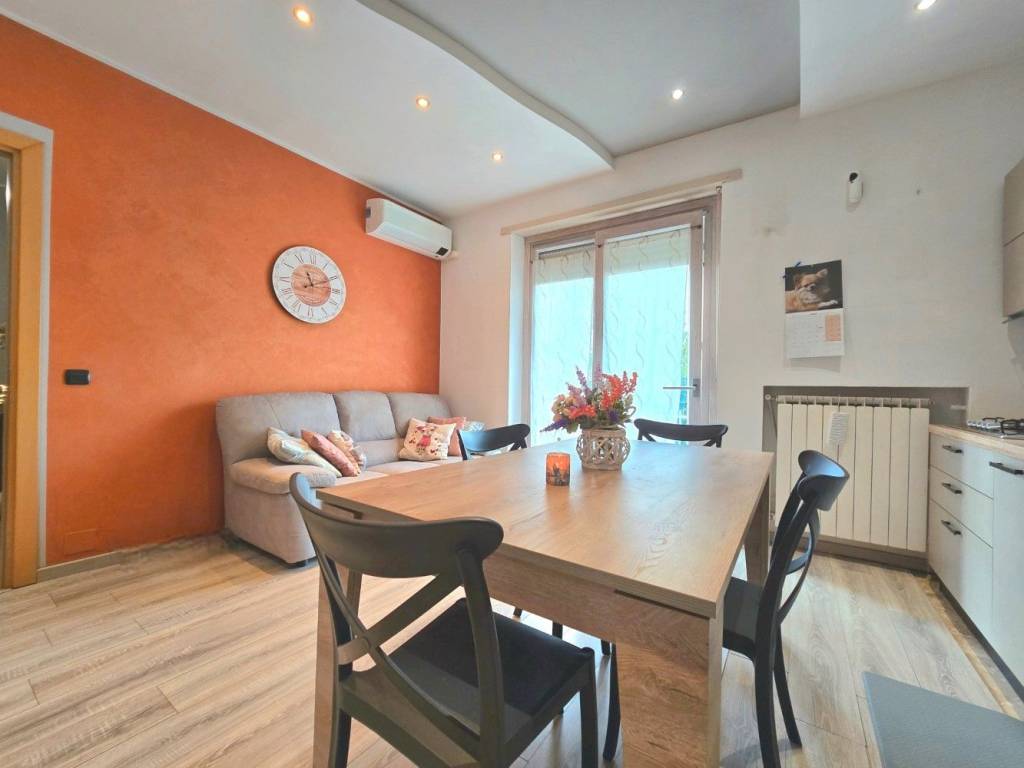 Appartamento a Alba in Via Vivaro, 69 - Foto 4