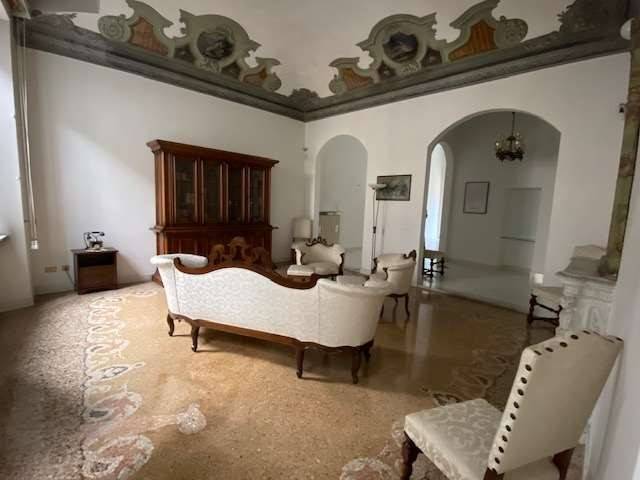Appartamento a Piacenza in Piazza Borgo - Foto 2