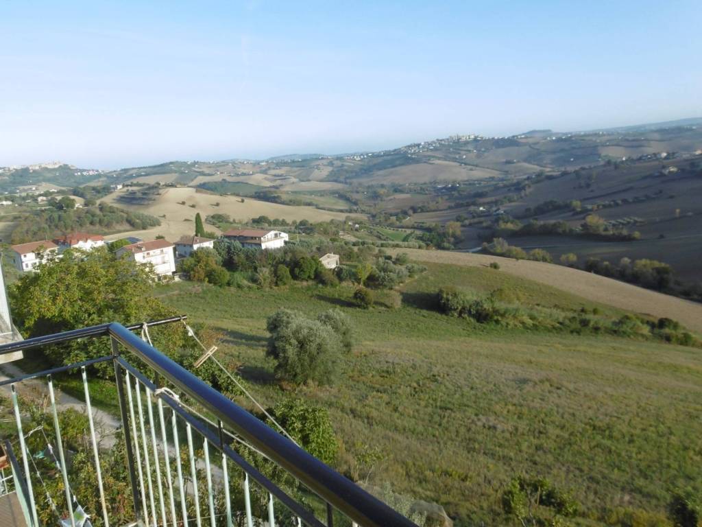 Casa indipendente a Montegranaro in Via Dante Alighieri - Foto 2