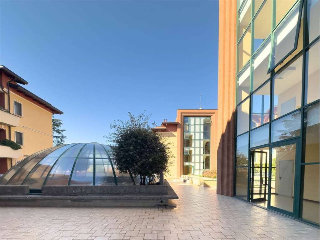 Appartamento a Somma lombardo in Via Visconti, 29 - Foto 3