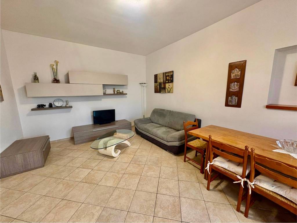 Appartamento a Campi bisenzio in Via Vingone - Foto 4