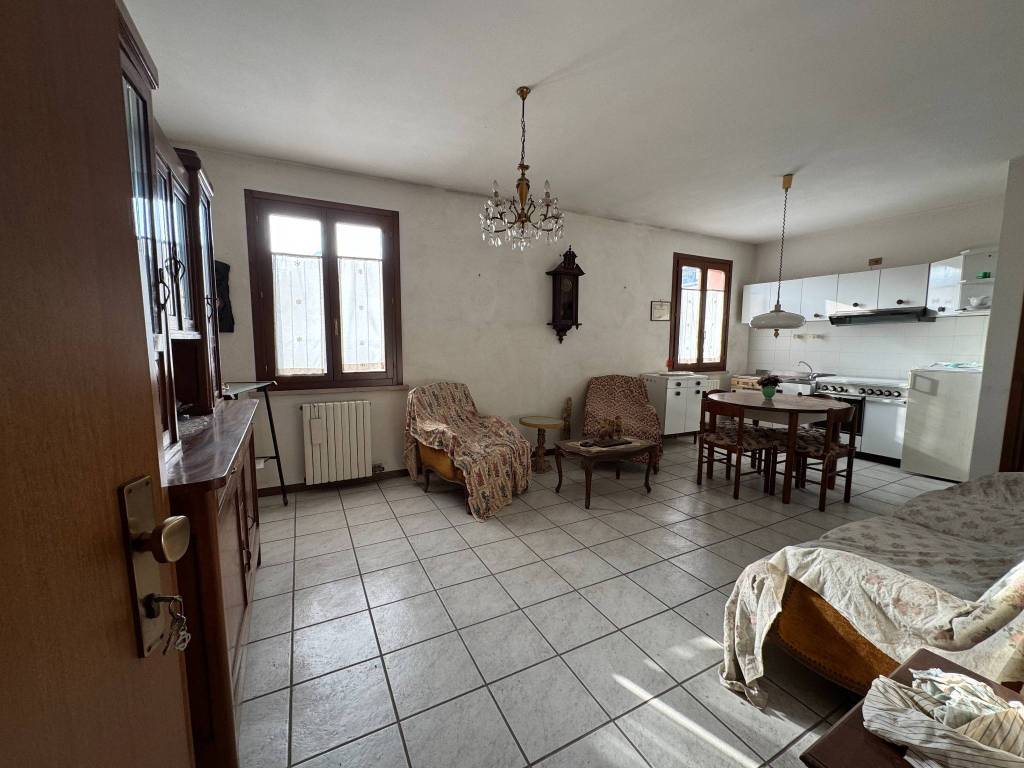 Appartamento a Legnago in Via Verona, 39 - Foto 5