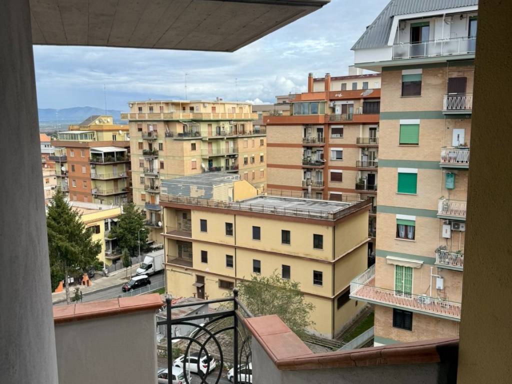 Attico / mansarda a Monterotondo in Via 2 Giugno, 19 - Foto 2