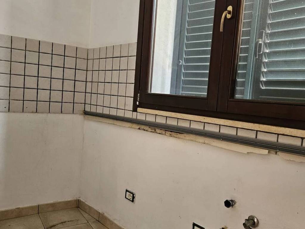 Appartamento a Squinzano in Via Cellino No Number - Foto 4