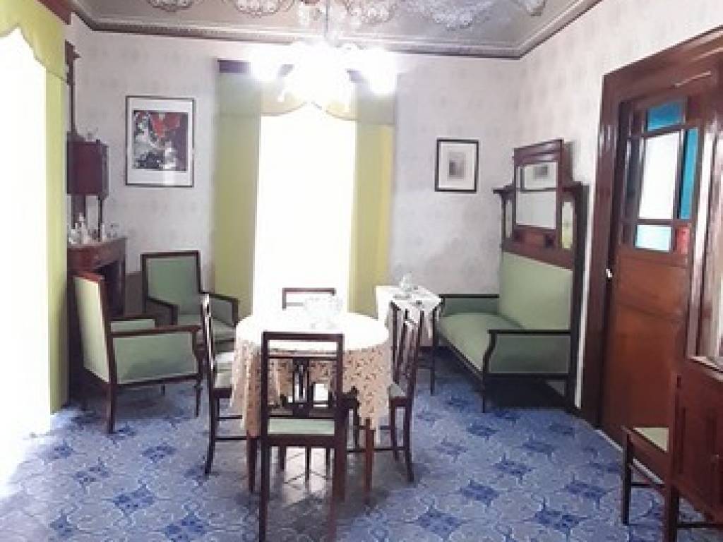 Palazzo / stabile a Carini in Via Pistone - Foto 2
