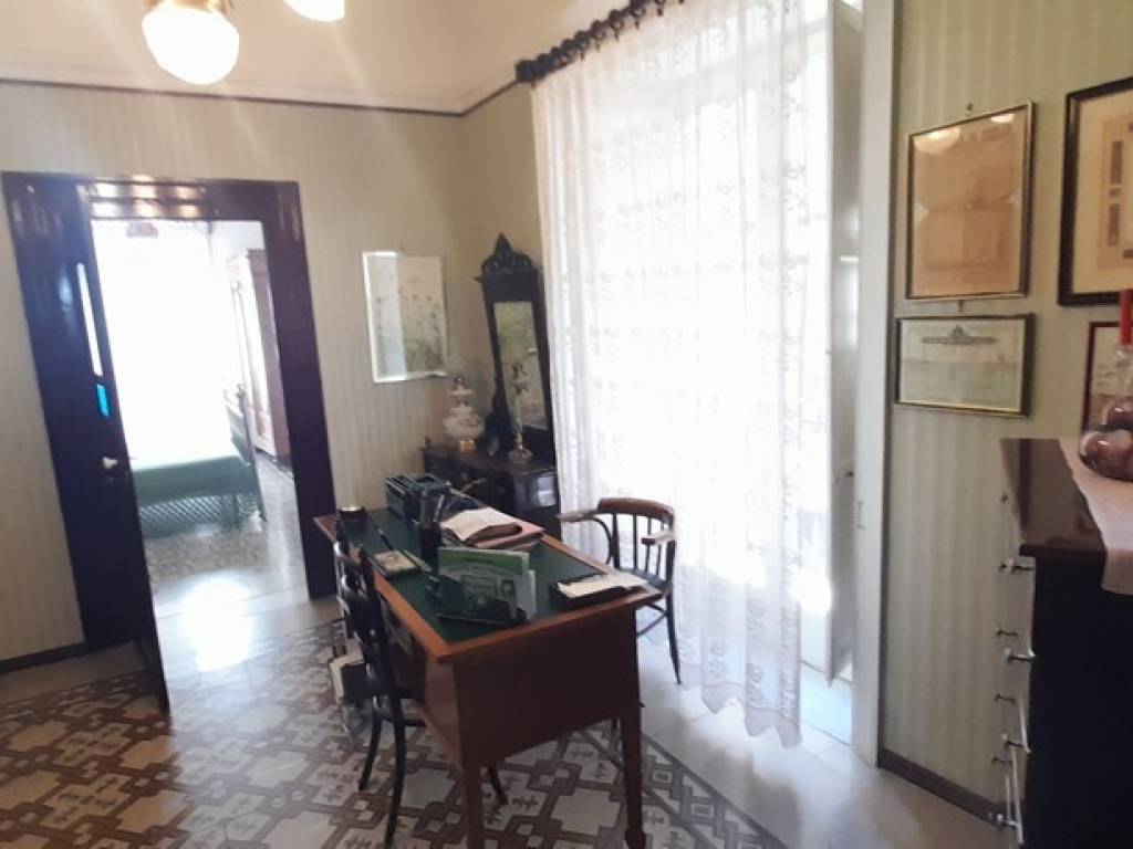 Palazzo / stabile a Carini in Via Pistone - Foto 4