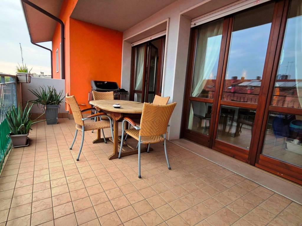 Appartamento a Verona in Via Enna - Foto 2