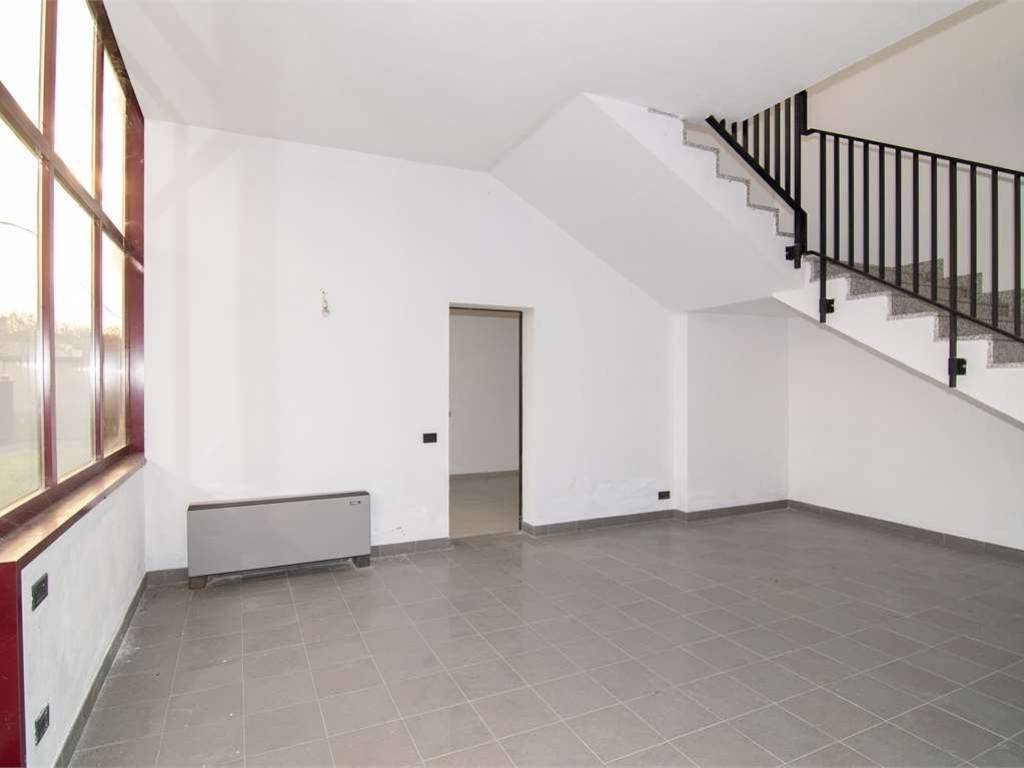 Immobile a Locate varesino in Via Adamello, 11 - Foto 5