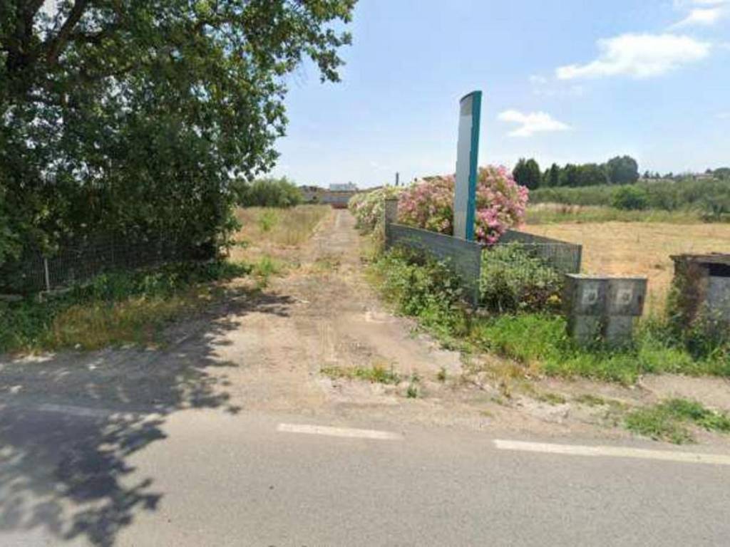 Terreno a Fabrica di roma in via Falerina al km. 6,00 - Foto 3