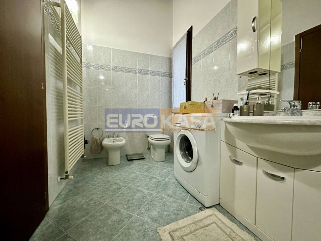 Palazzo / stabile a Osio sotto in Via Garibaldi - Foto 2