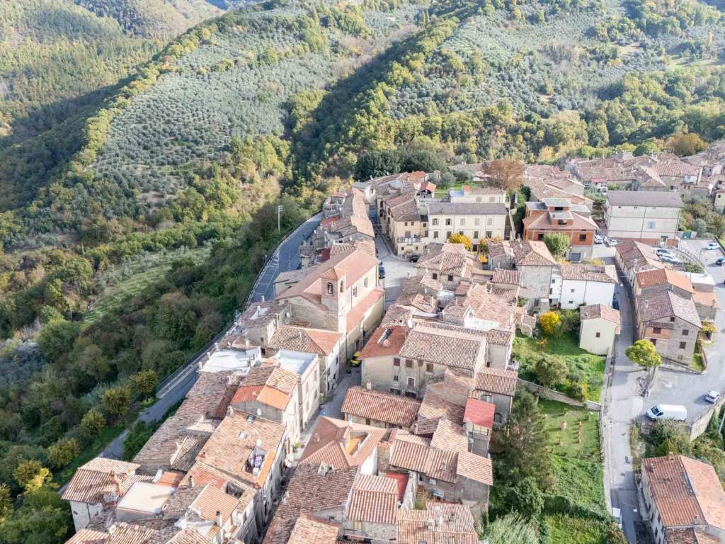 Appartamento a Monteleone sabino in Via Mario Gatti - Foto 4