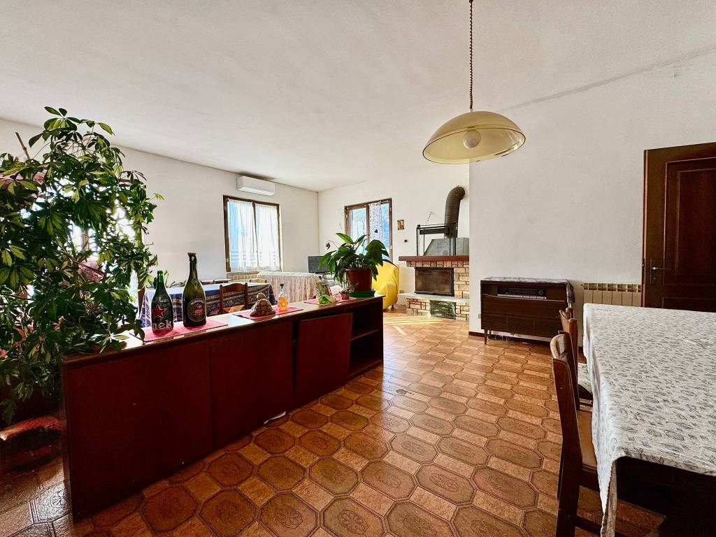 Appartamento a Varazze in Via Ginepro, 1 - Foto 4