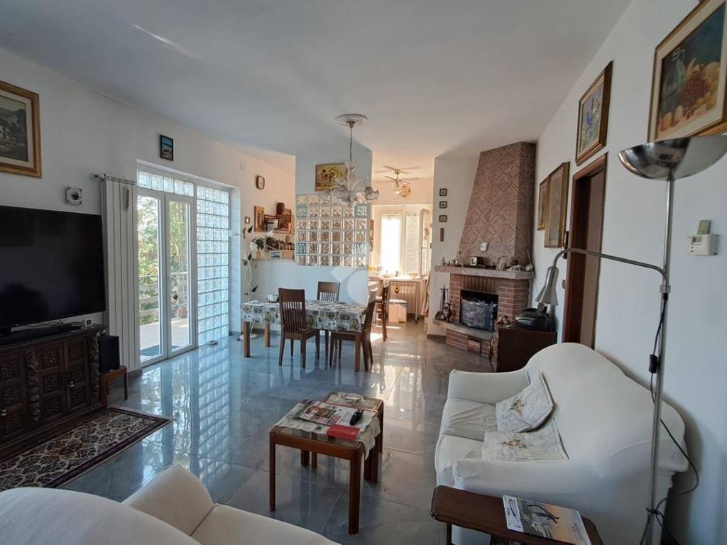 Villa a Giaveno in Via villanova, 16 - Foto 3