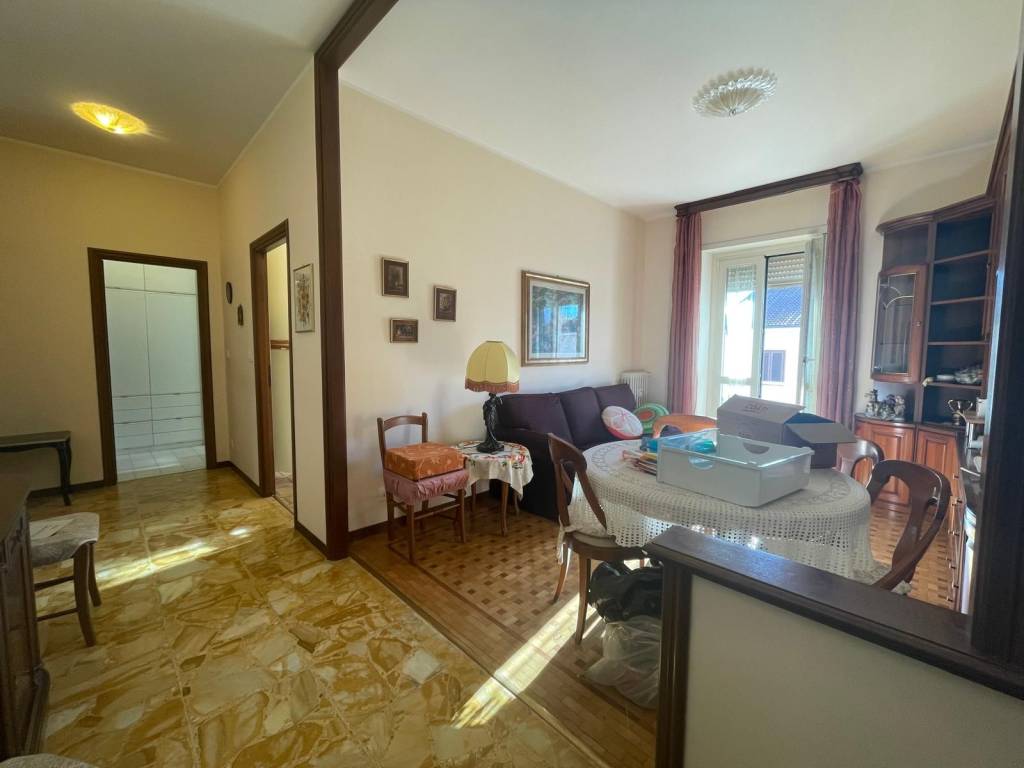 Appartamento a Pinerolo in Via Martiri del 21 - Foto 5