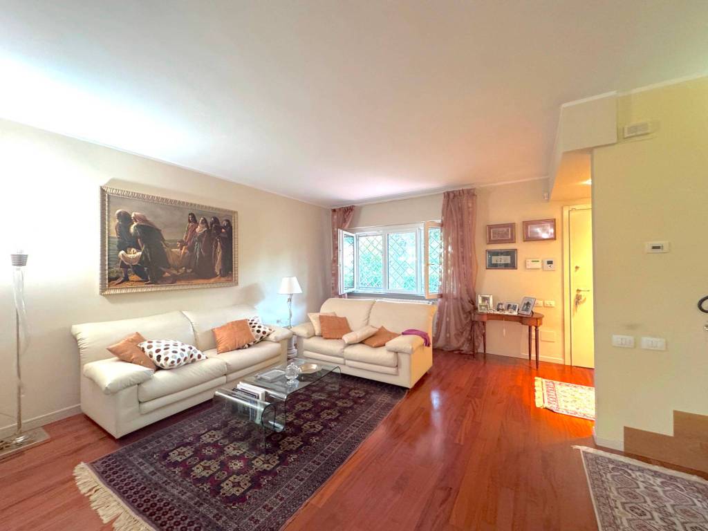 Casa indipendente a Prato in Via Gaetano Pieraccini - Foto 5