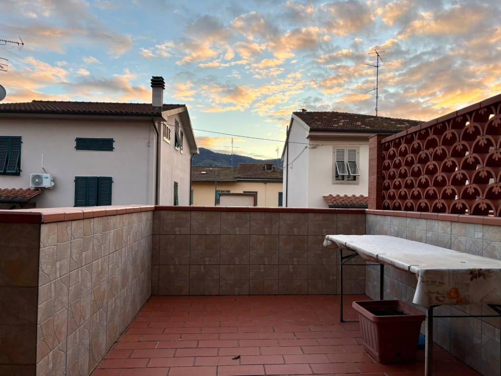 Appartamento a Quarrata in Via della Repubblica - Foto 4