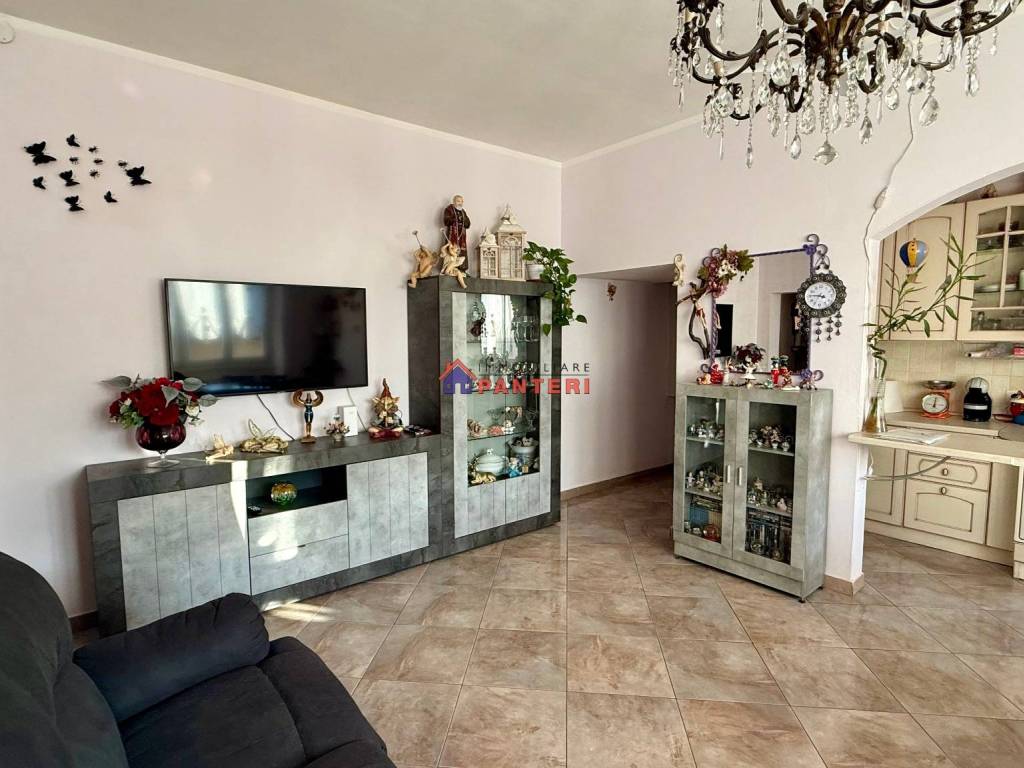 Appartamento a Pescia in Via Ferdinando Martini - Foto 5