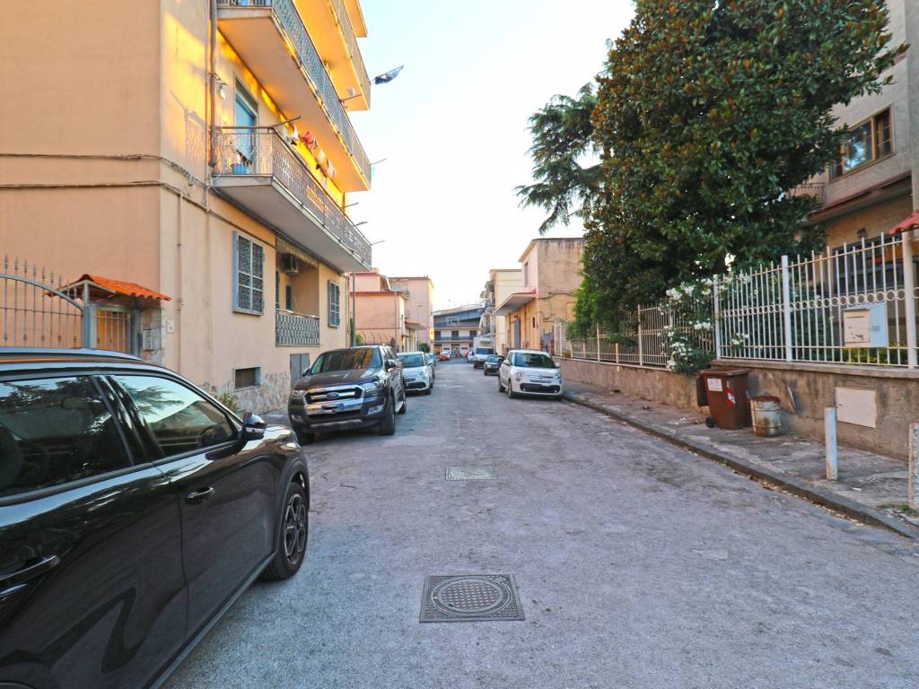Immobile a San giorgio a cremano in Via Matilde Serao, 12 - Foto 2
