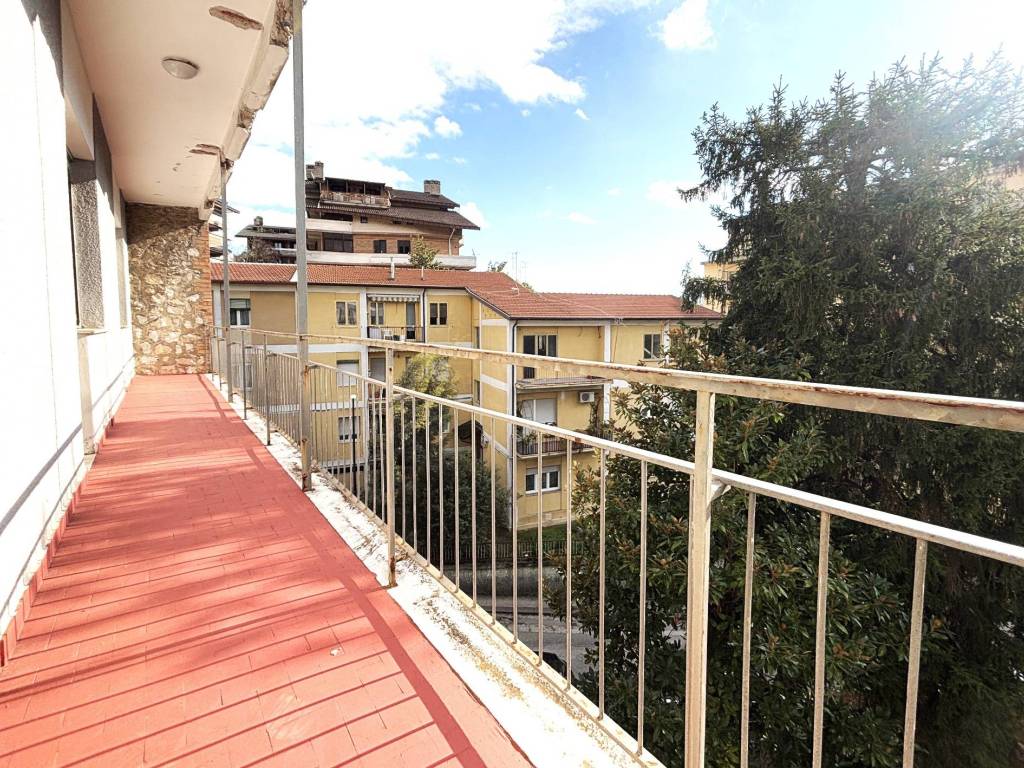 Appartamento a Avellino in Via Tuoro Cappuccini, 45 - Foto 4
