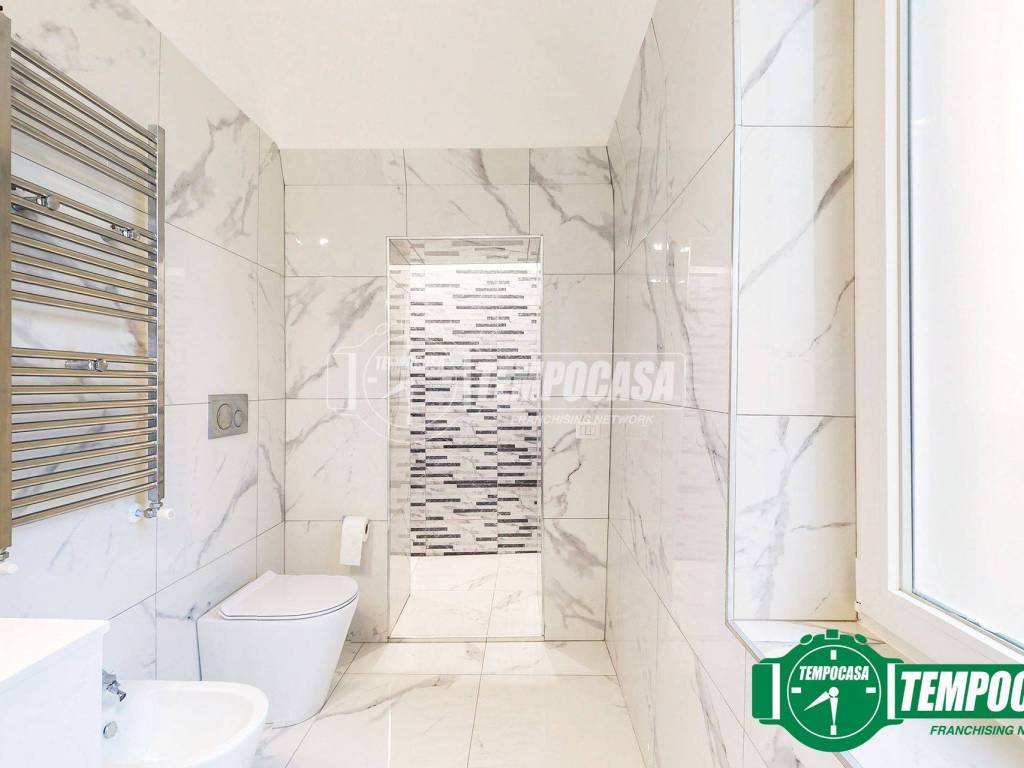 Appartamento a Valenza in Via Palestro - Foto 4