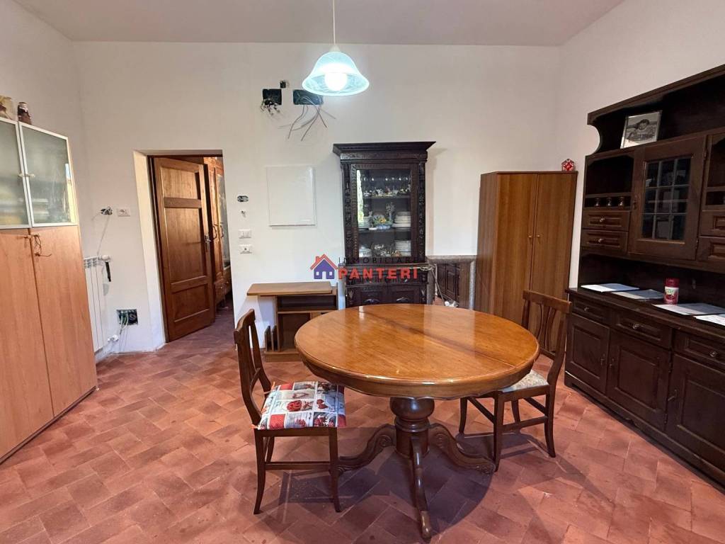 Appartamento a Pescia in Via Papa Giovanni XXIII - Foto 2