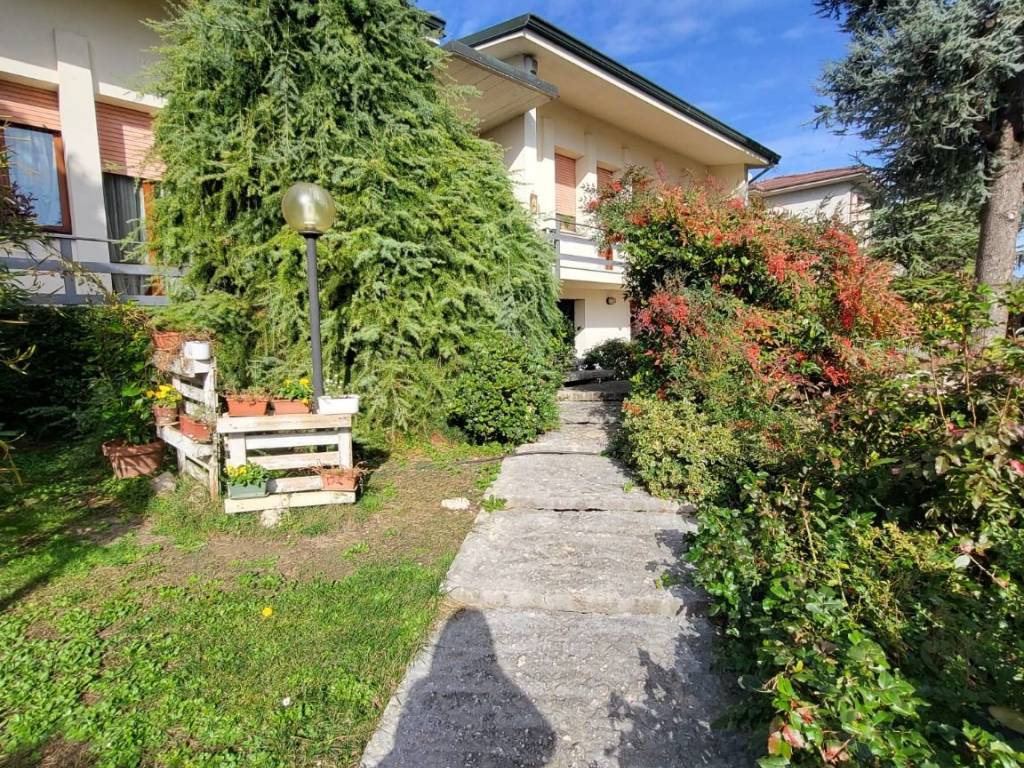 Villa a Borgo mantovano in Via Risorgimento, 13 - Foto 4
