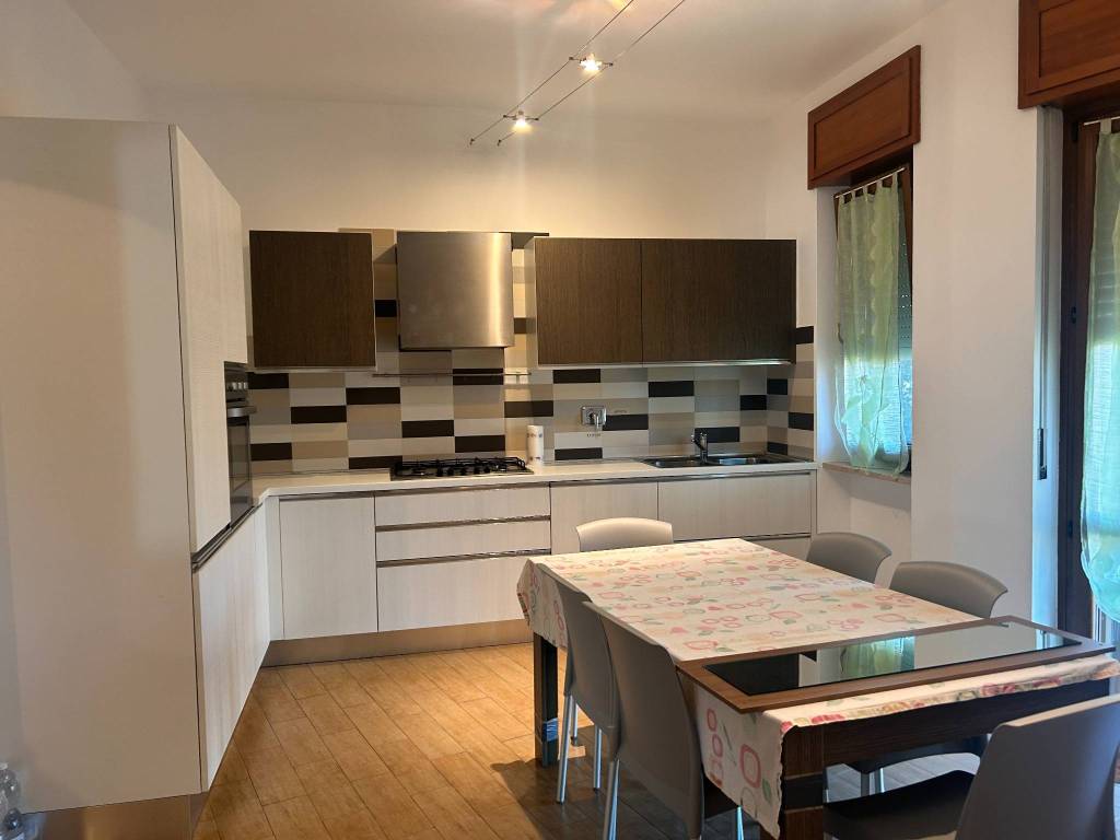 Appartamento a Calosso in Piazza Sant'Alessandro, 14 - Foto 2