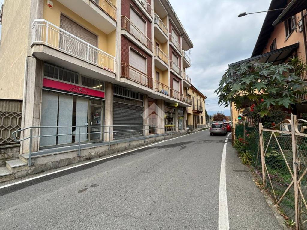 Immobile a Ciriè in VIA DELLA CHIESA, 10 - Foto 2