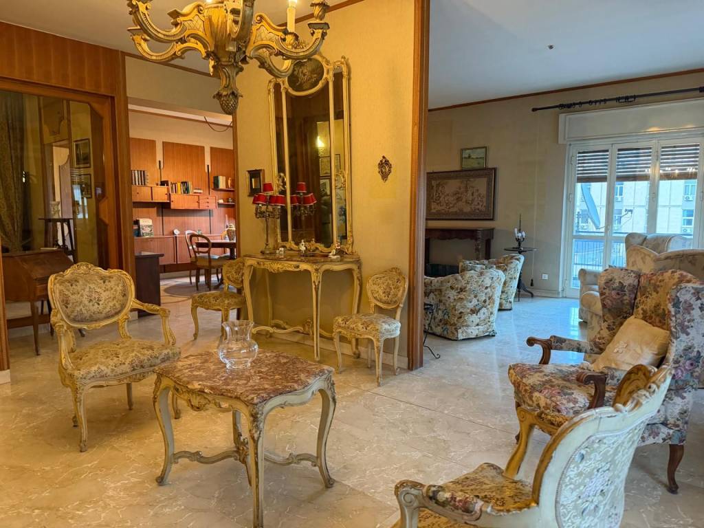 Appartamento a Caltanissetta in Via Enrico De Nicola, 17 - Foto 4