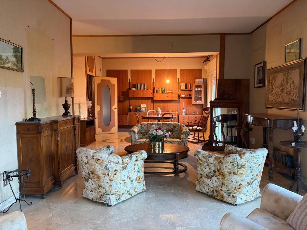 Appartamento a Caltanissetta in Via Enrico De Nicola, 17 - Foto 5