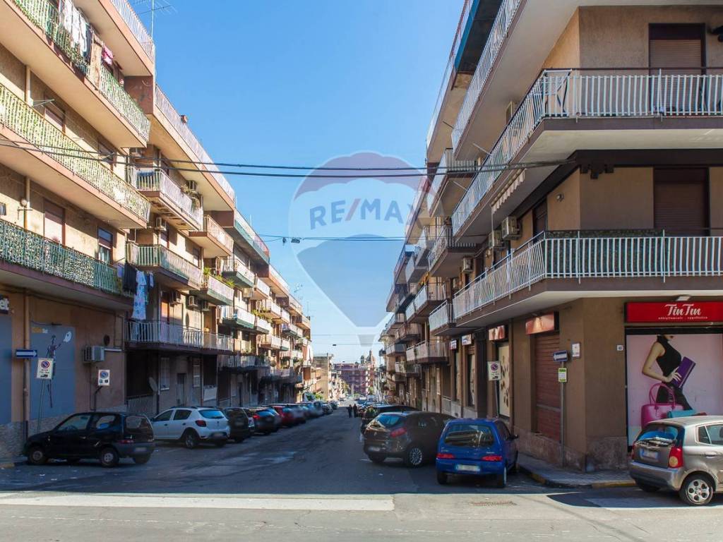 Appartamento a Aci catena in Via Delle Olimpiadi, 3 - Foto 3